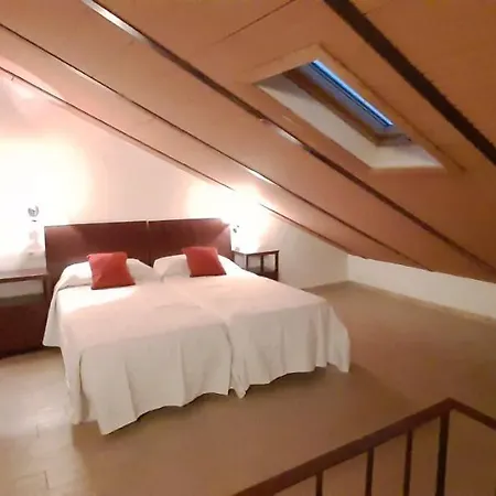 Apartamento Con Buhardilla Casco Historico *